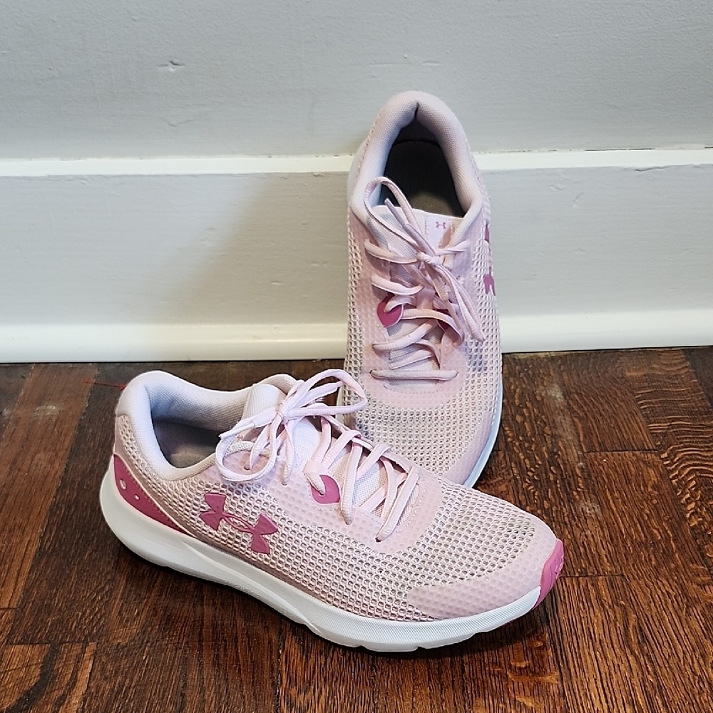 Under Armour Baby Pink Surge Athletic Running Shoes Size 10 Girlhoodcore Princes